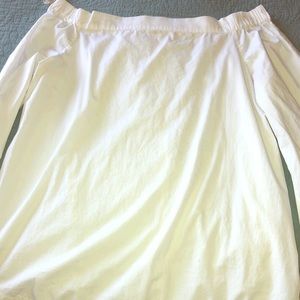 Shoulder blouse